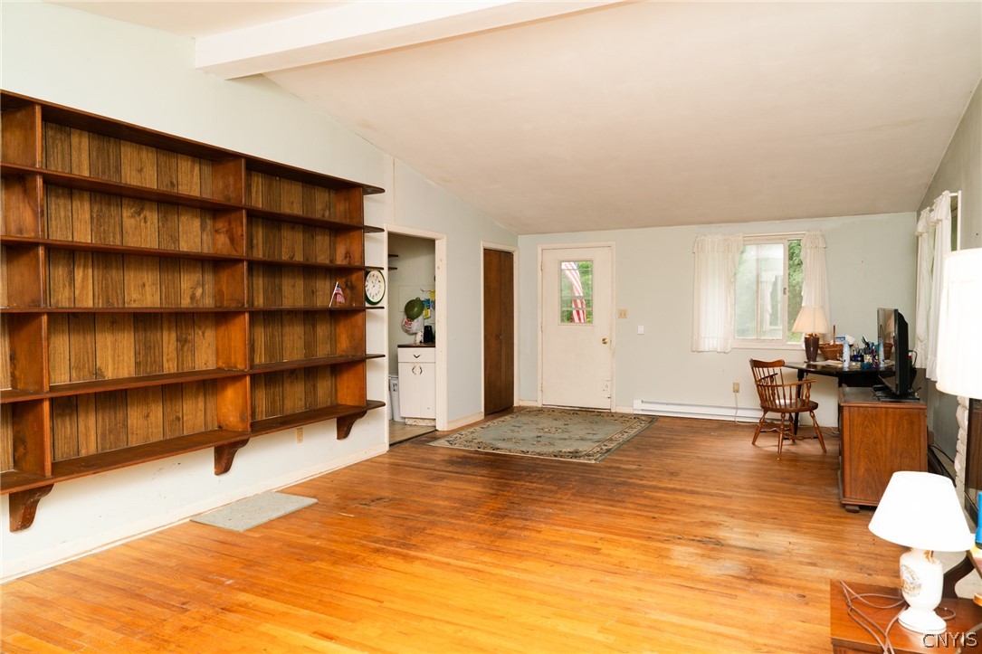 7489 Murray Drive Cicero, NY 13039 - Photo 5 of 35