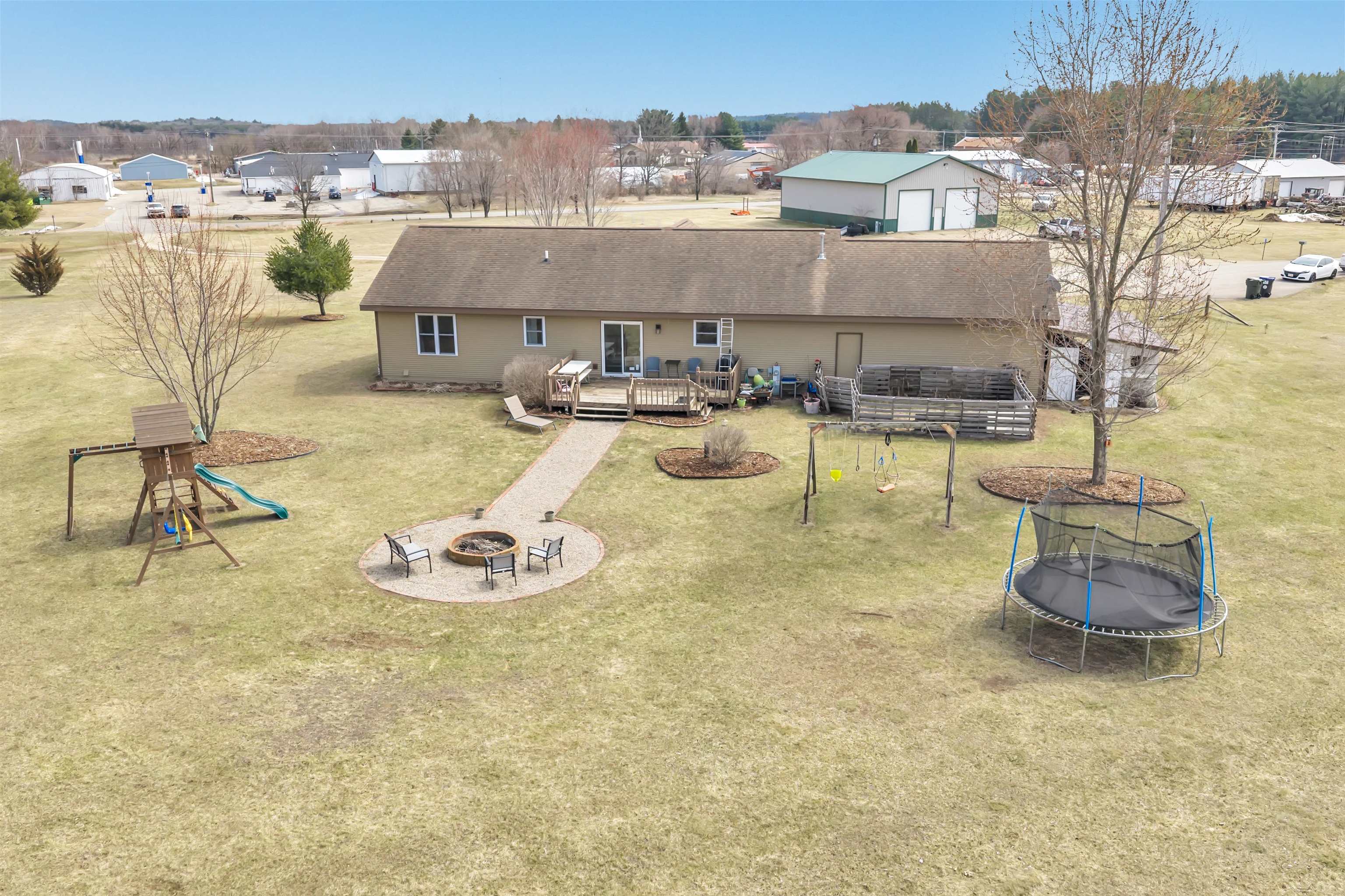 801 Simon Street Wild Rose, WI 54984 - Photo 2 of 41