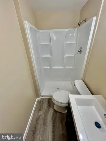 $1,900 | 220 Delsea Drive, Unit 1R, Westville, NJ 08093