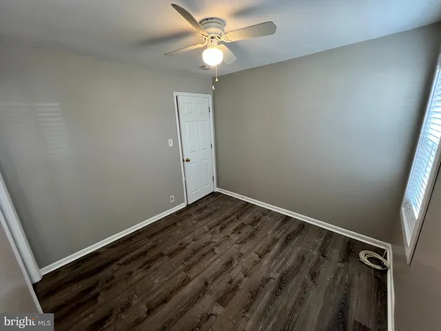 $1,900 | 220 Delsea Drive, Unit 1R, Westville, NJ 08093