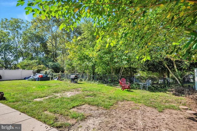 $1,900 | 220 Delsea Drive, Unit 1R, Westville, NJ 08093