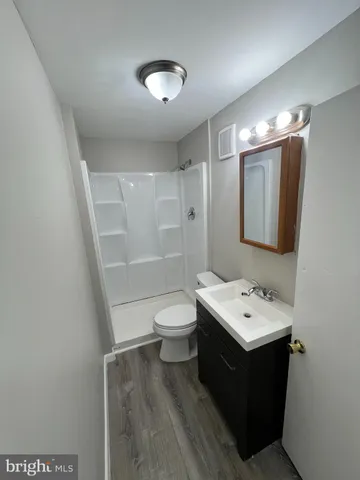 $1,900 | 220 Delsea Drive, Unit 1R, Westville, NJ 08093