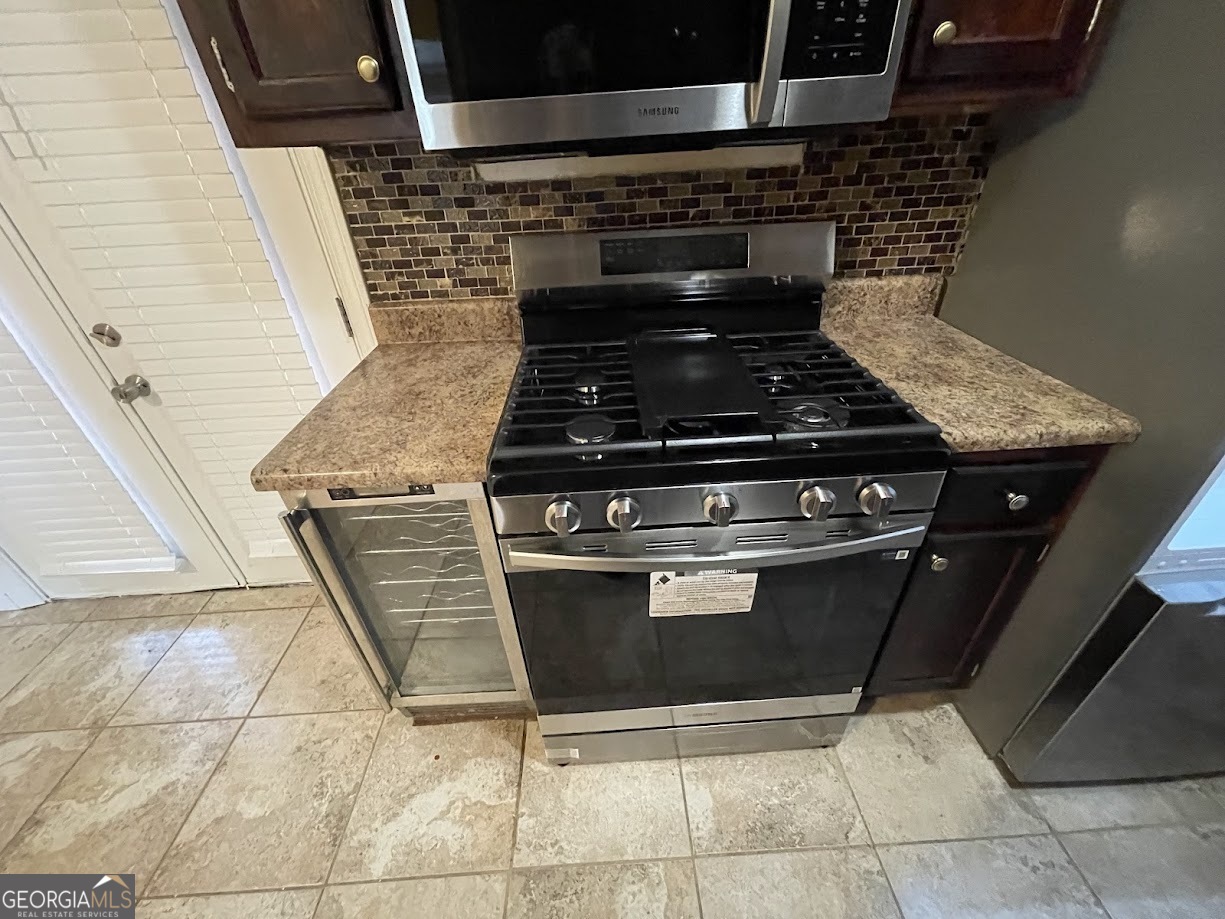 405 Fairburn Road Southwest, Unit 268 Atlanta, GA 30331 - Photo 5 of 17