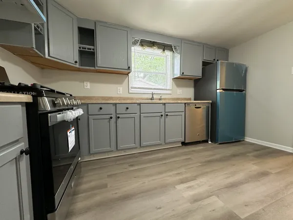 $1,850 | 3543 William Street, Steger, IL 60475