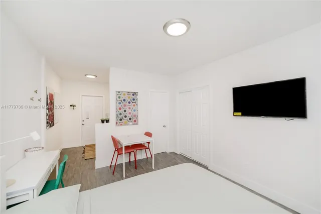 $1,500 | 770 Northeast 123rd Street, Unit 9, North Miami, FL 33161