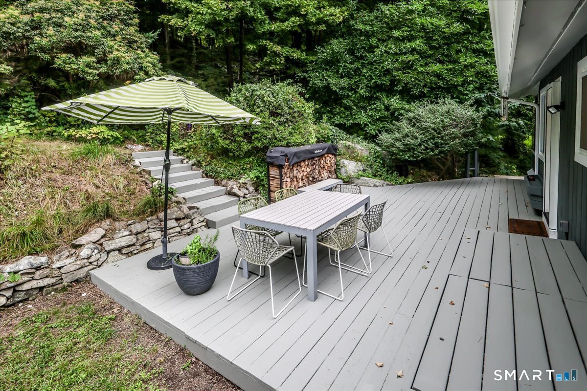 177 Mamanasco Road Ridgefield, CT 06877 - Photo 17 of 40 Gallery Image 17
