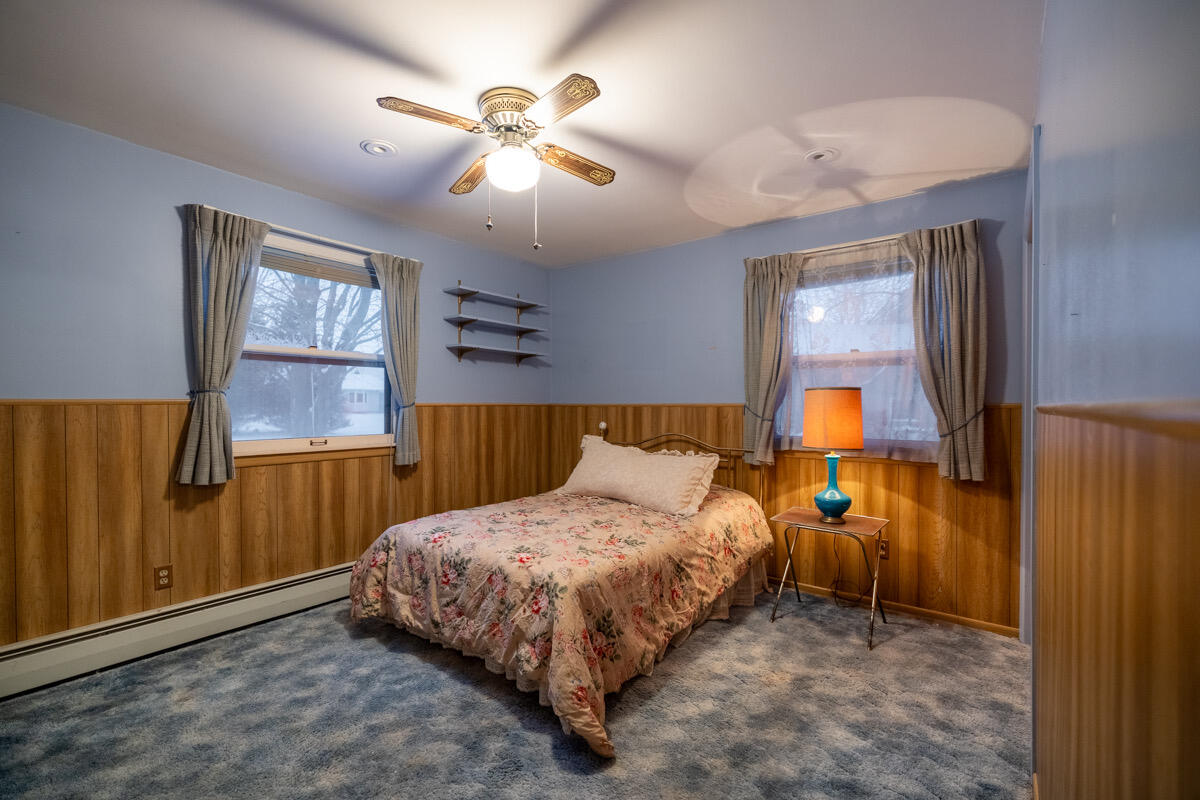 17903 English Road Manchester, MI 48158 - Photo 8 of 17 1S1A0307-HDR