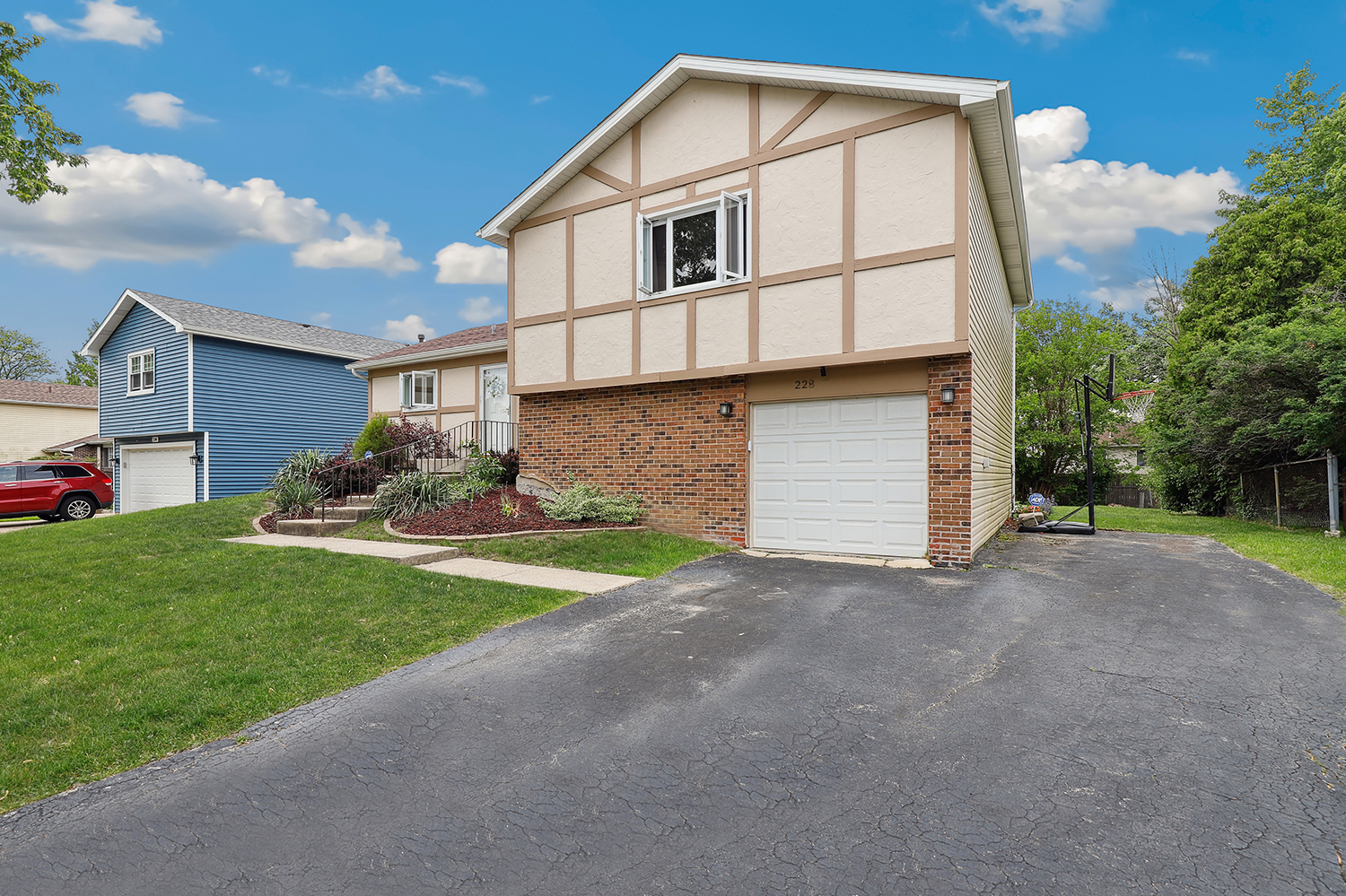 228 Oriole Road Matteson, IL 60443 - Photo 3 of 26