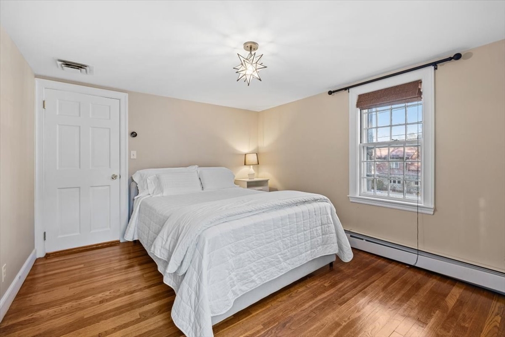146 Arnold Road Newton, MA 02459 - Photo 15 of 24
