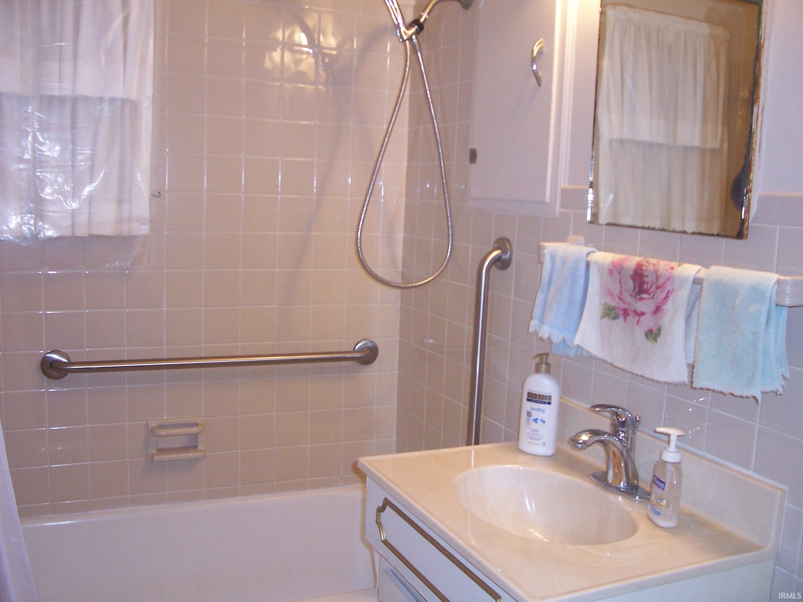 2328 Chase Road Logansport, IN 46947 - Photo 14 of 17