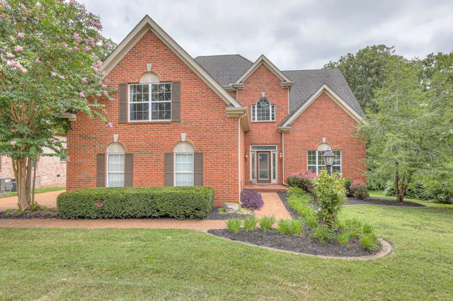 $700,000 | 8025 Poplarwood Road, Nashville, TN 37221