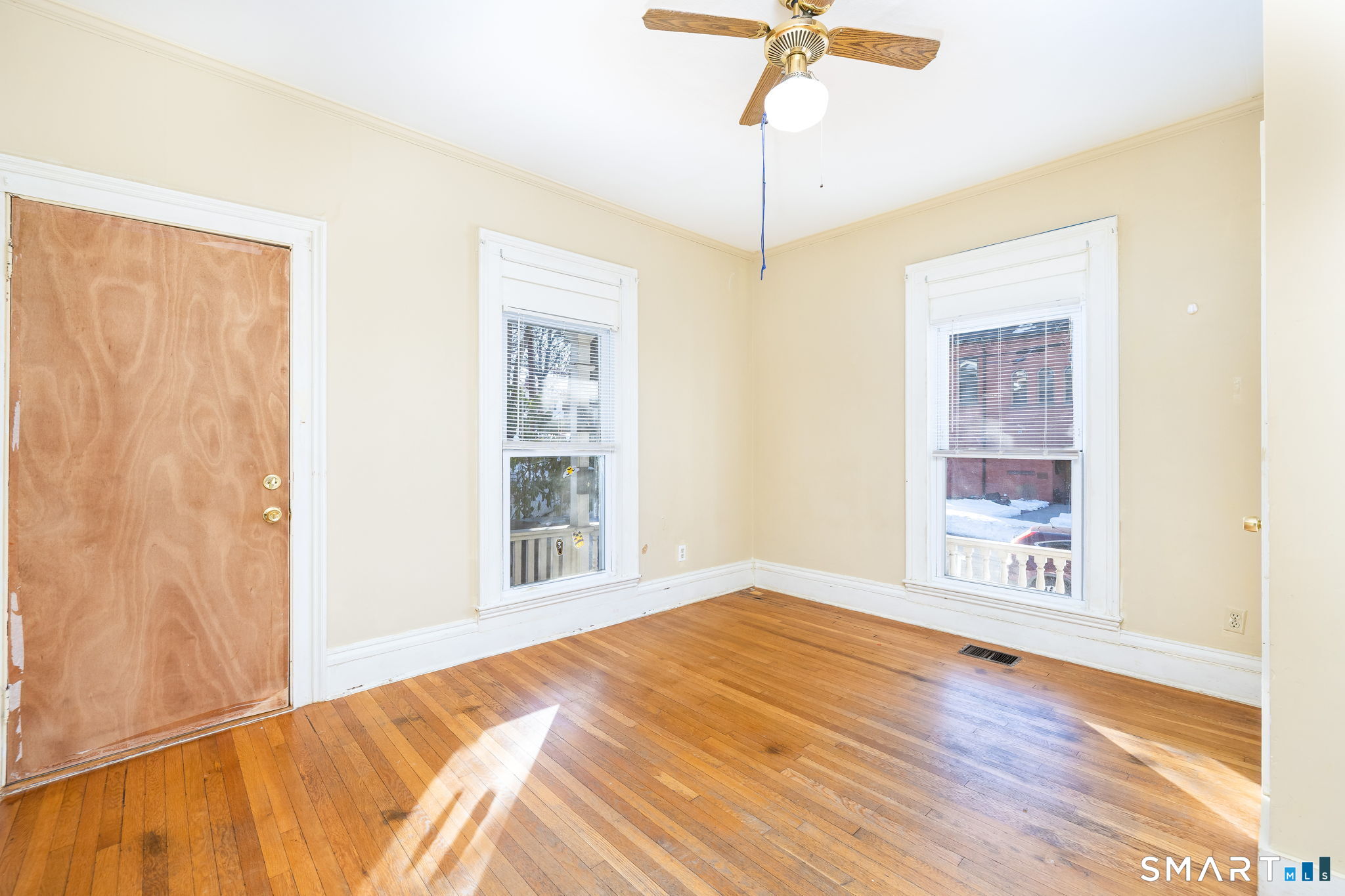 187 Center Street Bristol, CT 06010 - Photo 11 of 40