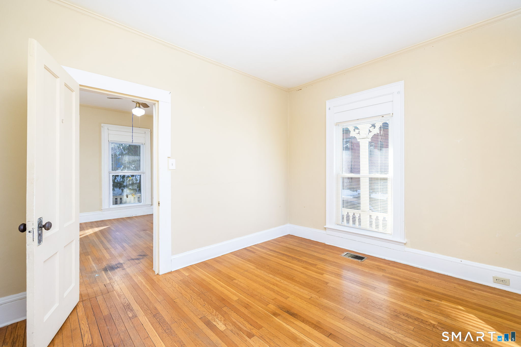 187 Center Street Bristol, CT 06010 - Photo 15 of 40