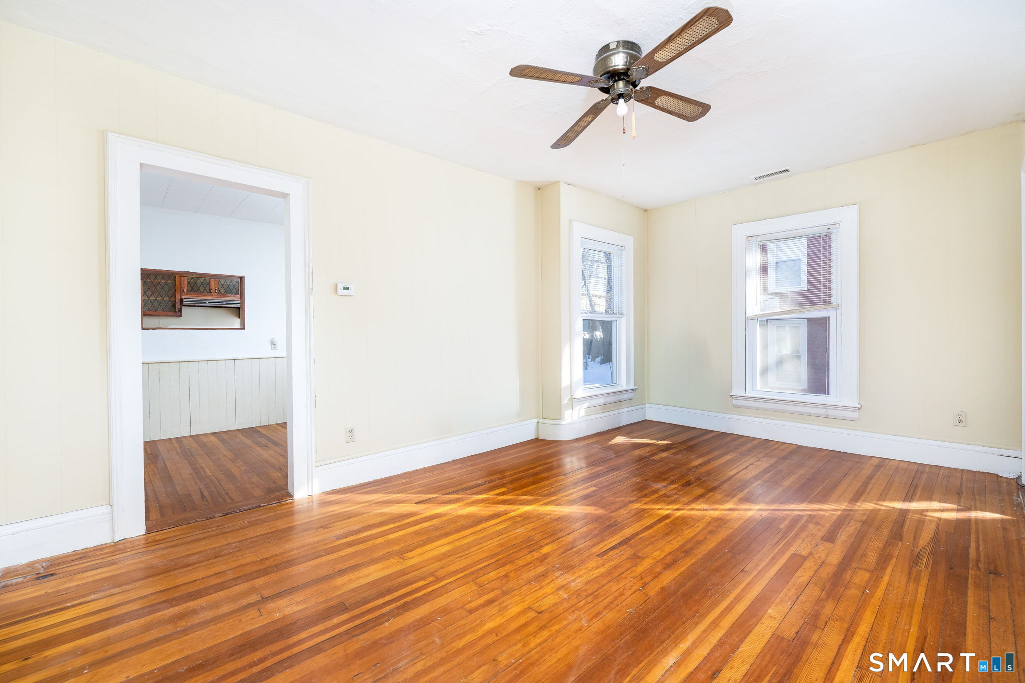 187 Center Street Bristol, CT 06010 - Photo 20 of 40