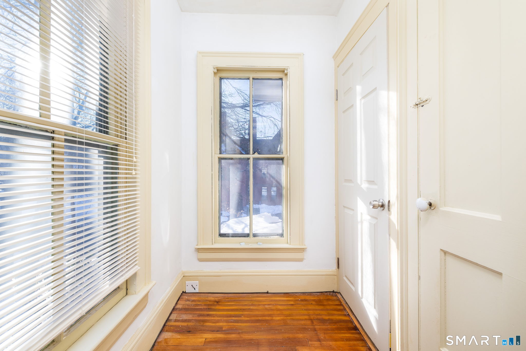 187 Center Street Bristol, CT 06010 - Photo 37 of 40