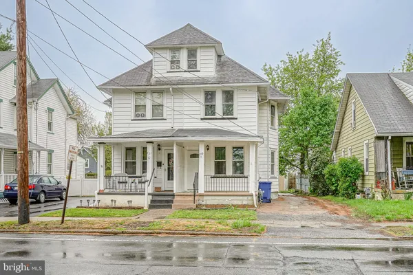 $2,750 | 719 Burlington Avenue, Delanco, NJ 08075