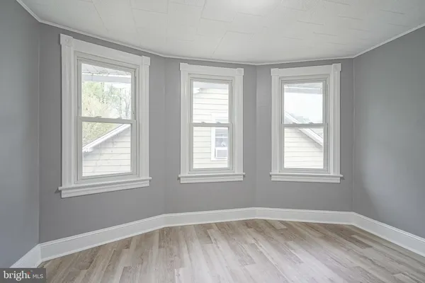 $2,750 | 719 Burlington Avenue, Delanco, NJ 08075