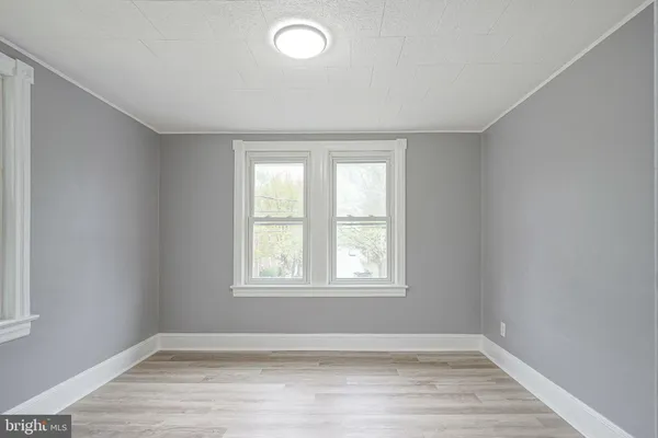$2,750 | 719 Burlington Avenue, Delanco, NJ 08075