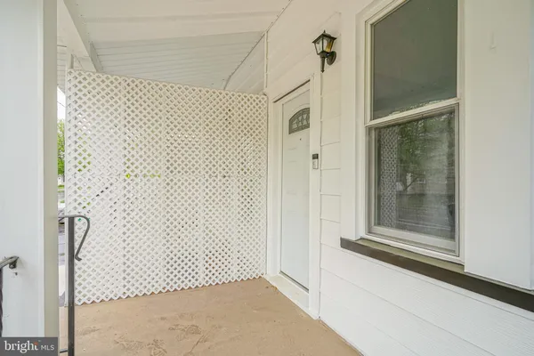 $2,750 | 719 Burlington Avenue, Delanco, NJ 08075