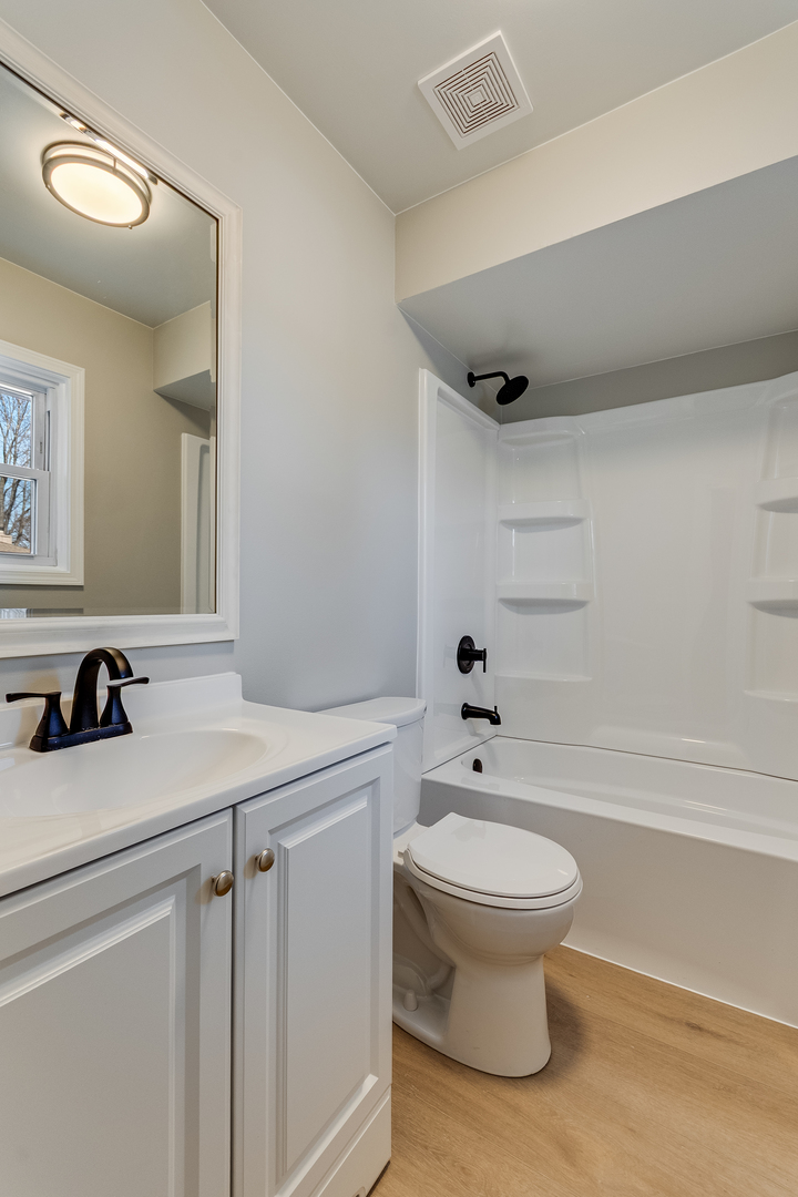 805 South Raven Road Shorewood, IL 60404 - Photo 14 of 27