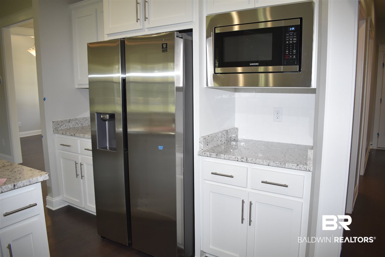 299 Garrison Boulevard Fairhope, AL 36532 - Photo 4 of 26