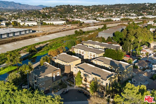 $749,900 | 2978 Ripple Place, Unit 105, Los Angeles, CA 90039