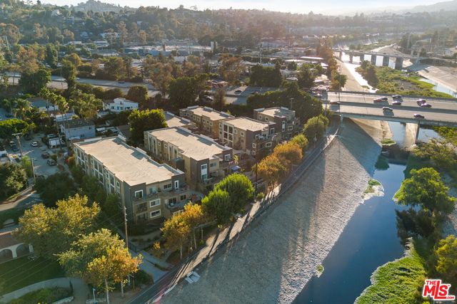 $749,900 | 2978 Ripple Place, Unit 105, Los Angeles, CA 90039