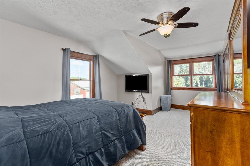 1045 Winfield Road Cabot, PA 16023 - Photo 13 of 19