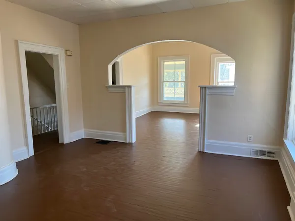 $1,395 | 404-406 East Prospect Terrace, Freeport, IL 61032