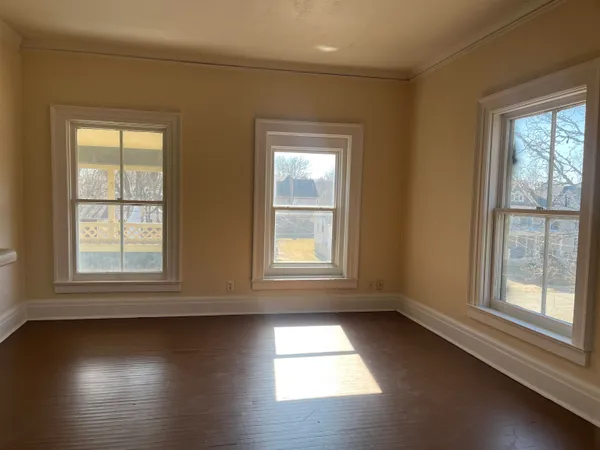 $1,395 | 404-406 East Prospect Terrace, Freeport, IL 61032