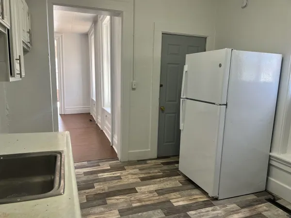 $1,395 | 404-406 East Prospect Terrace, Freeport, IL 61032