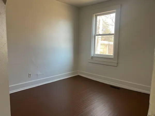 $1,395 | 404-406 East Prospect Terrace, Freeport, IL 61032