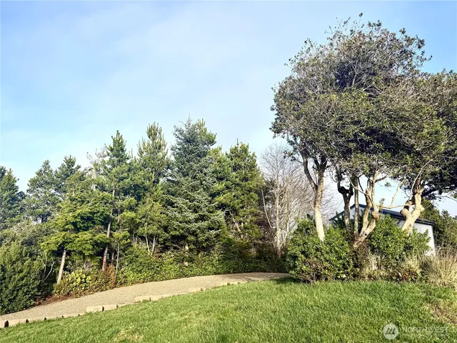 $135,000 | 30508 K Place, Ocean Park, WA 98640