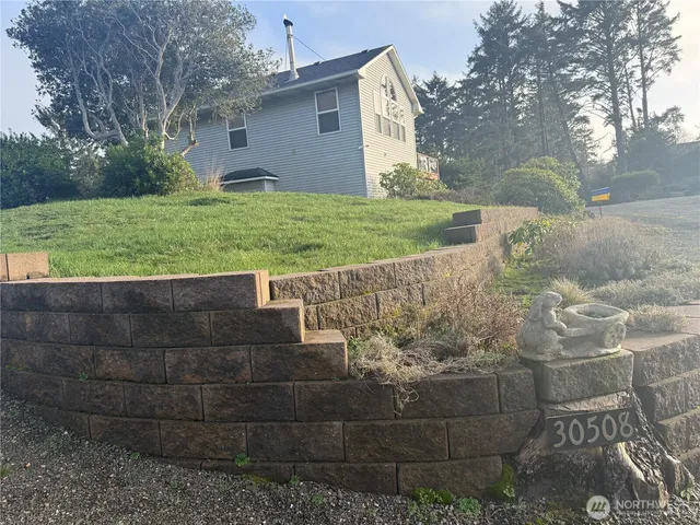 $135,000 | 30508 K Place, Ocean Park, WA 98640