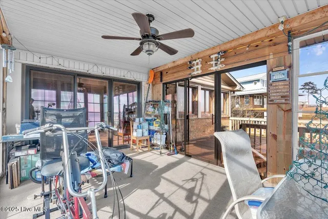 $725,000 | 506 Hilltop Extension, Swansboro, NC 28584