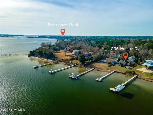 $725,000 | 506 Hilltop Extension, Swansboro, NC 28584