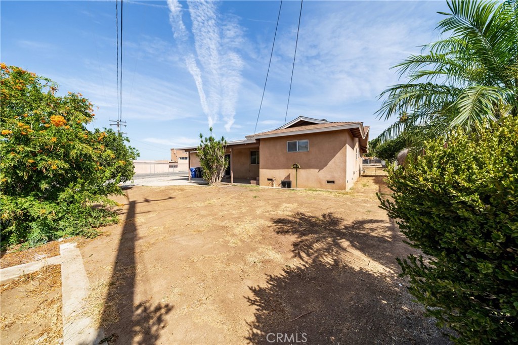6331 Pedley Road Jurupa Valley, CA 92509 - Photo 25 of 45 a view of a house with a yard