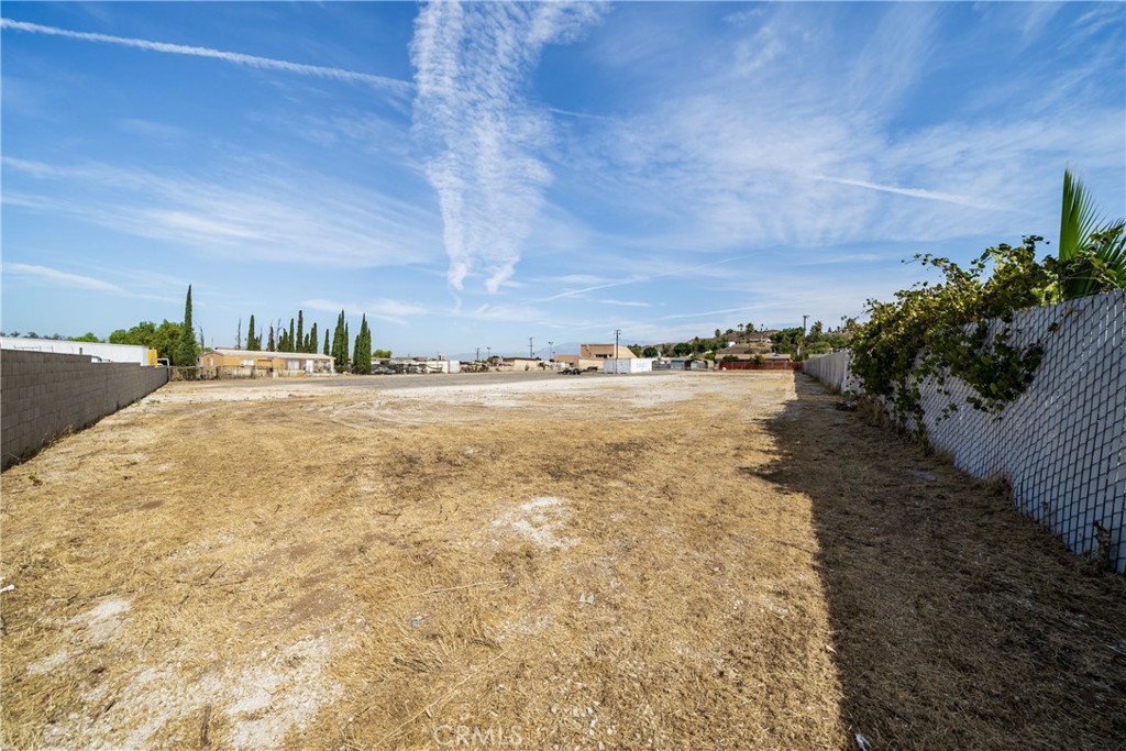 6331 Pedley Road Jurupa Valley, CA 92509 - Photo 31 of 45 a view of a lake with beach and next to house