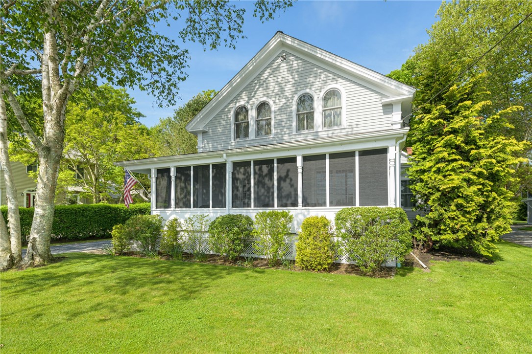 167 Mathewson Road Barrington, RI 02806 - Photo 2 of 30