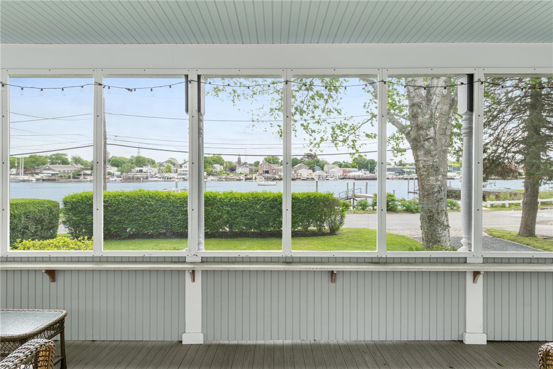 167 Mathewson Road Barrington, RI 02806 - Photo 7 of 30