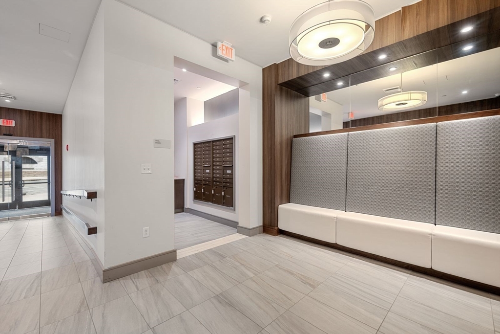 121 Portland Street, Unit 605 Boston, MA 02114 - Photo 16 of 19 a view of an entryway