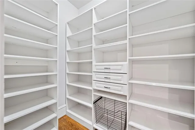 $2,595,000 | 4304 Berkford Circle Northeast, Brookhaven, GA 30319