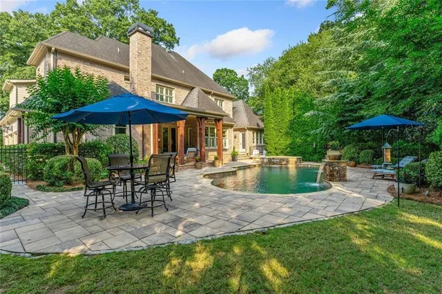 $2,595,000 | 4304 Berkford Circle Northeast, Brookhaven, GA 30319