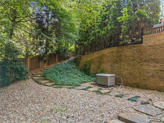 $2,595,000 | 4304 Berkford Circle Northeast, Brookhaven, GA 30319