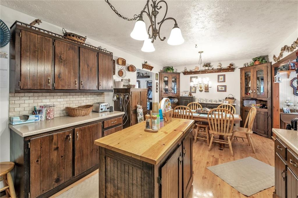 10 Rayne Church Road Indiana, PA 15701 - Photo 8 of 25 a kitchen with lots of counter top space