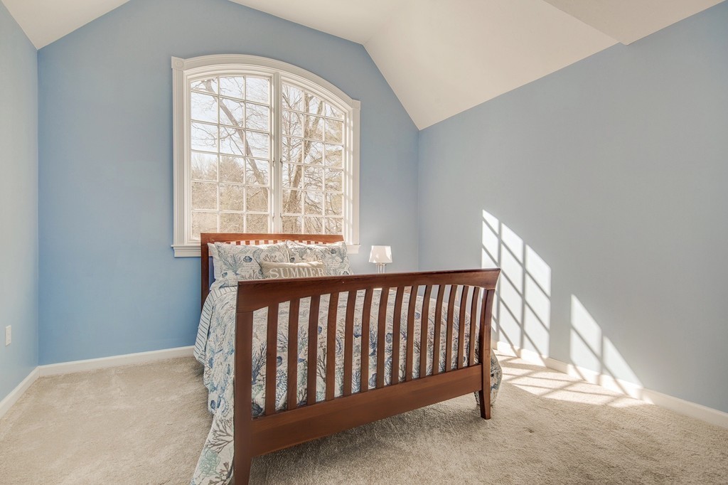 8 Stonegate Road Hopkinton, MA 01748 - Photo 26 of 30 Gallery Image 26