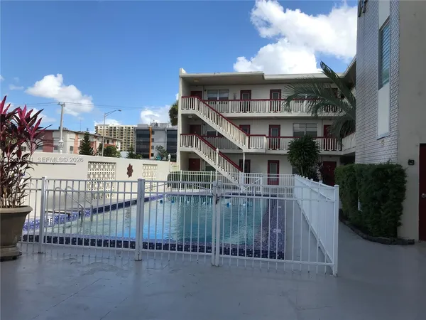 $1,795 | 4410 West Flagler Street, Unit 208, Miami, FL 33134