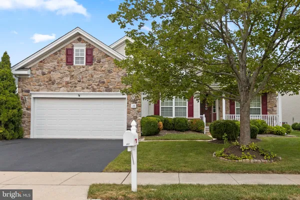 $565,000 | 18 Garfield Court, Columbus, NJ 08022