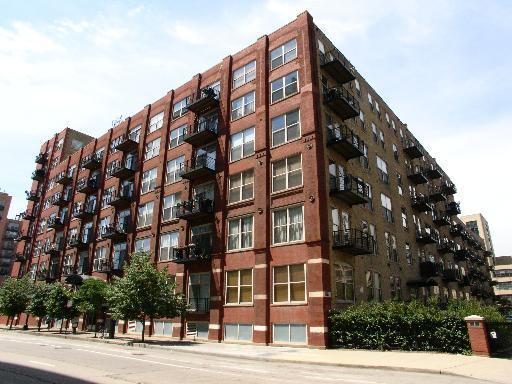 420 South Clinton Street, Unit 317A Chicago, IL 60607 - Photo 1 of 17 a front view of a building