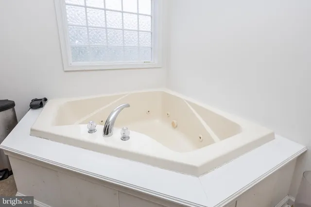 $540,000 | 29830 Crossman Road, Marion Station, MD 21838